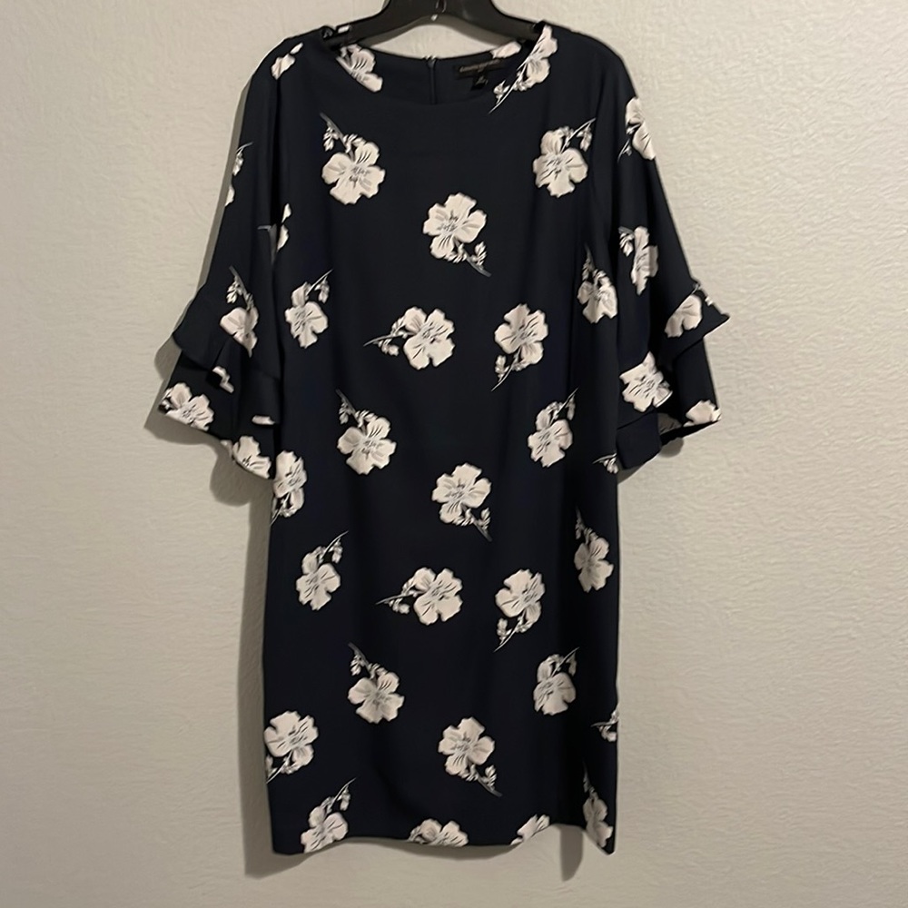 Ruffled sleeve navy blue dress by Banana Republic with white flowers in size 14